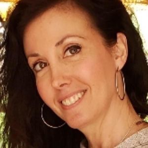 Meet your Posher, Gina
